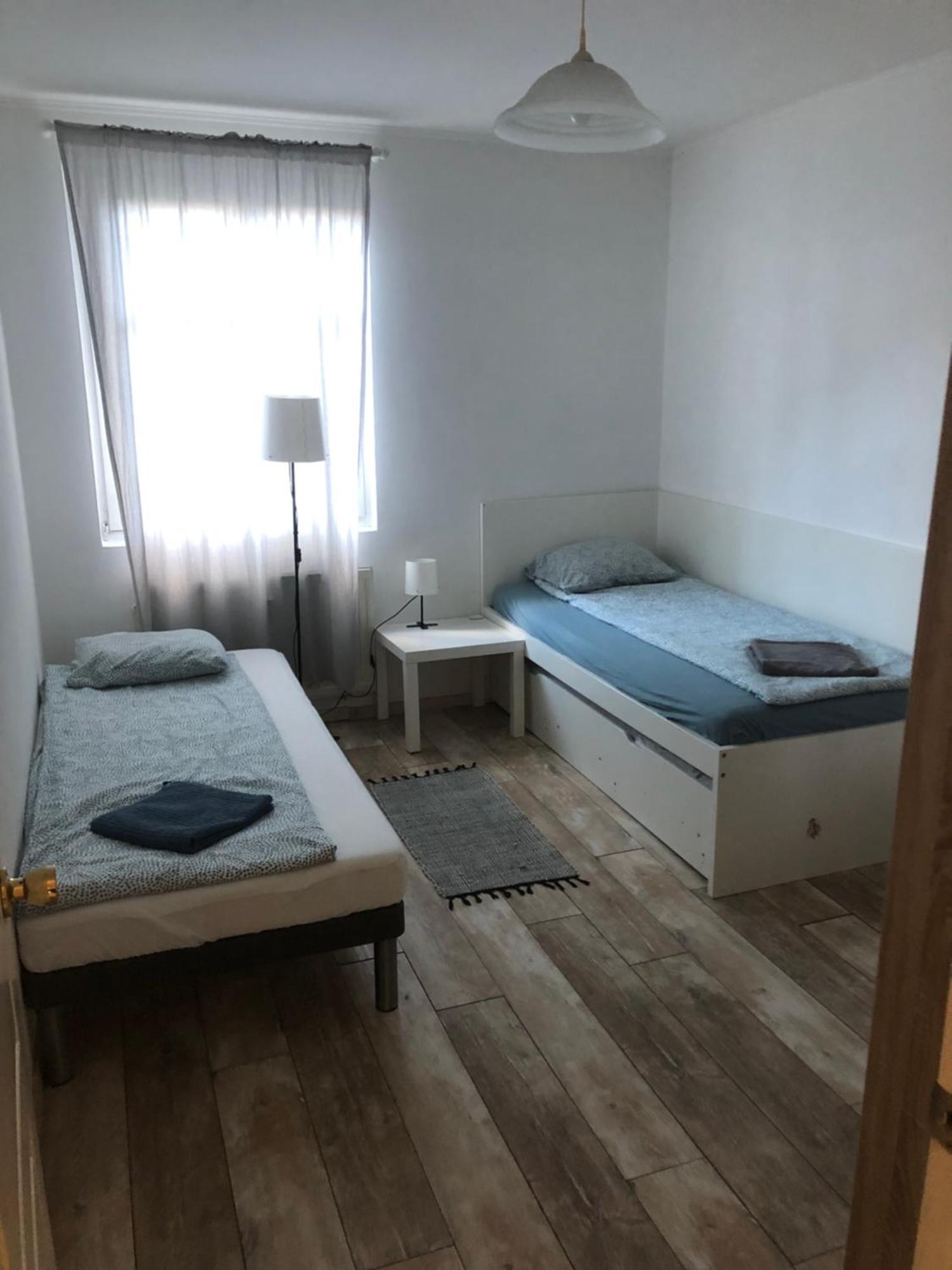 Large Apartment With Garage And Terrace Budapest Luaran gambar